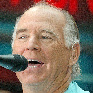 Jimmy Buffett - Bio, Family, Trivia | Famous Birthdays