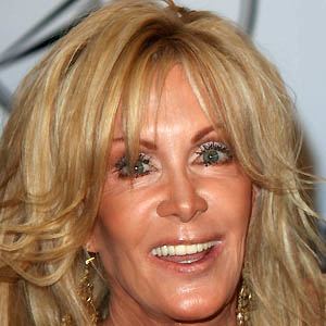 Joan Van Ark - Bio, Family, Trivia | Famous Birthdays