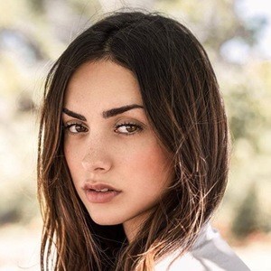 Joanna Marie - Age, Family, Bio | Famous Birthdays