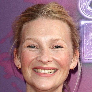 Joanna Page Headshot 10 of 10