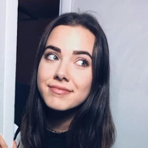 Joanna Simon Headshot