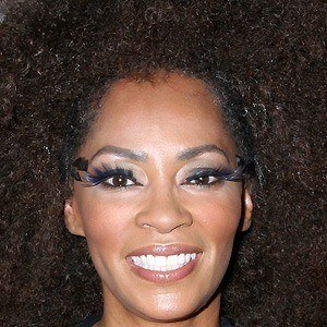 Jody Watley - Bio, Family, Trivia | Famous Birthdays