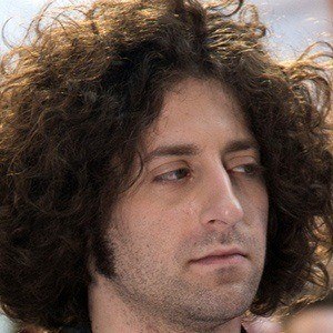 Joe Trohman - Bio, Family, Trivia | Famous Birthdays