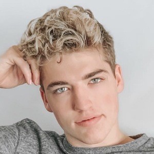 Joey Klaasen Headshot 5 of 6