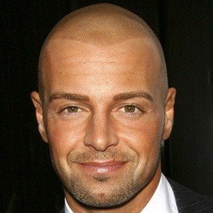 Joey Lawrence at age 33