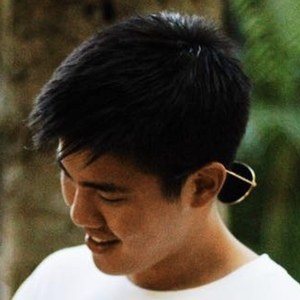 Joey Tuan Headshot