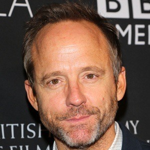 John Benjamin Hickey - Bio, Family, Trivia | Famous Birthdays