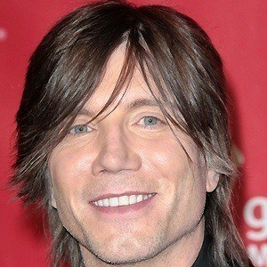 John Rzeznik - Bio, Family, Trivia | Famous Birthdays
