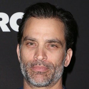 Johnathon Schaech Headshot 6 of 10