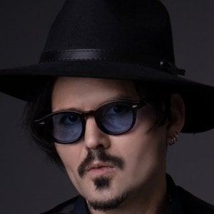 Johnny Depp Mexicano Headshot
