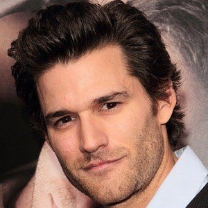 Johnny Whitworth - Bio, Family, Trivia | Famous Birthdays