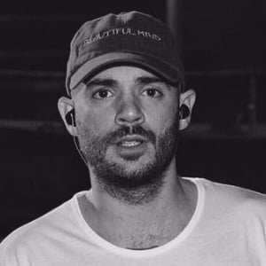 Jon Bellion Headshot 9 of 10