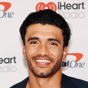 Jonathon Johnson Headshot 5 of 5