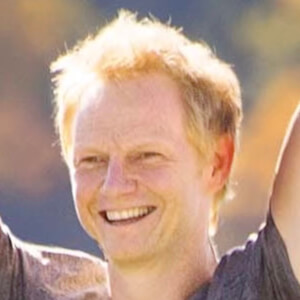 Jordan Matter - Age, Family, Bio | Famous Birthdays
