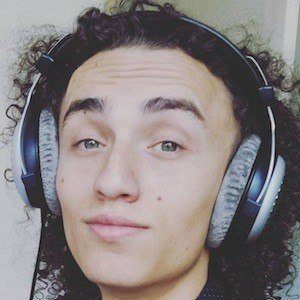 Kwebbelkop Headshot 3 of 10