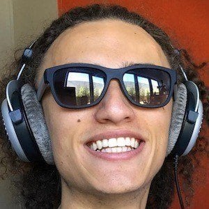 Kwebbelkop Headshot 7 of 10