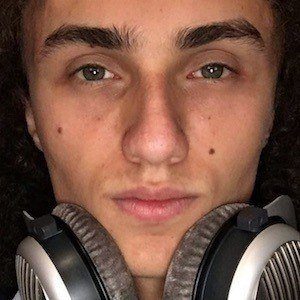 Kwebbelkop Headshot 8 of 10