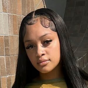 Jordyn Leaane Headshot 6 of 6