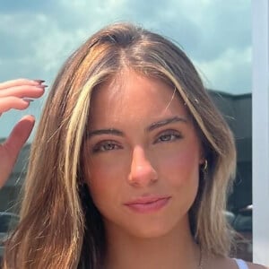 Jordynn Mitchell Headshot 6 of 10