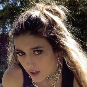 Jorie Jaden Headshot 10 of 10
