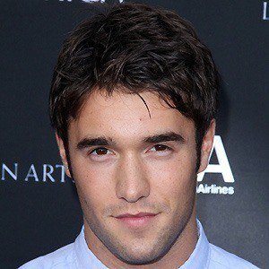 Josh Bowman Headshot 9 of 10