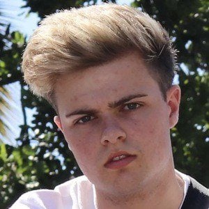 Josh Clayden - Age, Family, Bio | Famous Birthdays