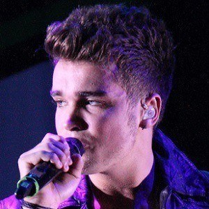 Josh Cuthbert Headshot 6 of 10