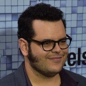 Josh Gad at age 34