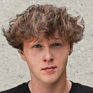 Josh Summerhays Headshot 2 of 7