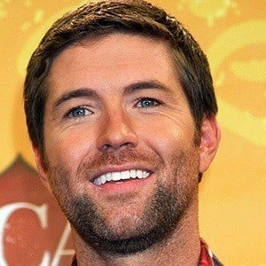 Josh Turner at age 33