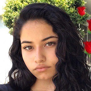 j8yce Headshot 6 of 10