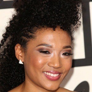 Judith Hill Headshot 4 of 6