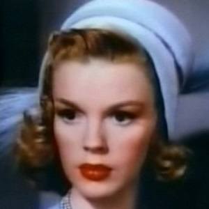 Judy Garland Headshot 4 of 5