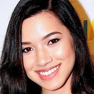 Julia Kelly Headshot 7 of 8