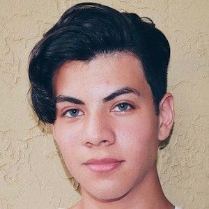 Julian Jara Headshot 8 of 10
