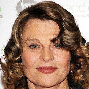 Julie Christie Bio Family Trivia Famous Birthdays