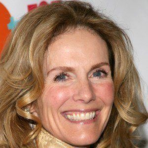 Julie Hagerty - Bio, Family, Trivia | Famous Birthdays