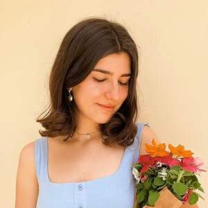 Julieta Fernandez Headshot 6 of 9