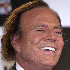 Julio Iglesias (World Music Singer) - Bio, Family, Trivia | Famous