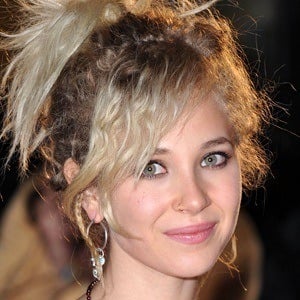 Juno Temple at age 20