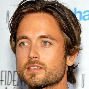 Justin Chatwin Headshot 6 of 10