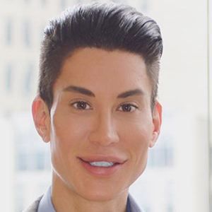 Justin Jedlica Headshot 6 of 10