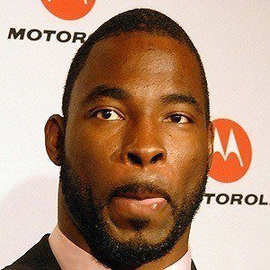 Justin Tuck - Bio, Family, Trivia | Famous Birthdays