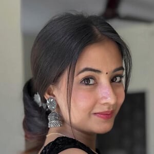 Jyoti Singh Headshot 2 of 6