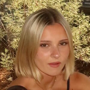 kambripellerin Headshot 6 of 8