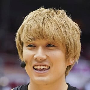 カンタ (水溜りボンド) at age 27