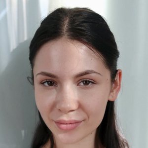 karinakliauz at age 20