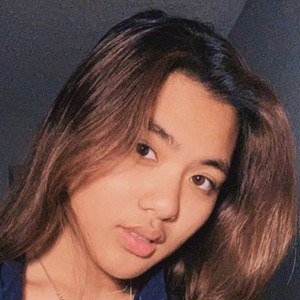 カーラ ニコール Headshot