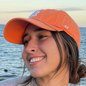 Kas.sfilio Headshot 6 of 7