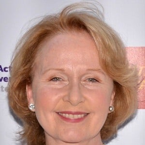 Kate Burton Headshot 8 of 10